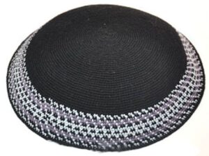 Knitted D.M.C Kippsh 18 cm - Black with White & Purple Around