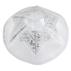 Satin Kippah 19cm- with Silvered Star of David