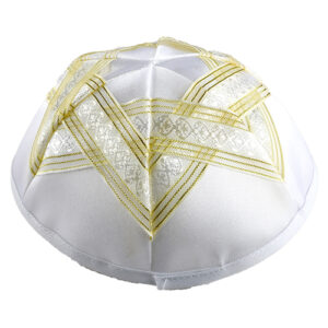 SATIN KIPPAH 19 CM WITH MAGEN DAVID WITH GOLDEN RIBBON