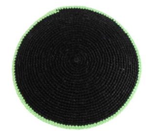 C KNITTED FLAT DMC KIPPAH 9 CM- BLUE  WITH GREEN AROUND