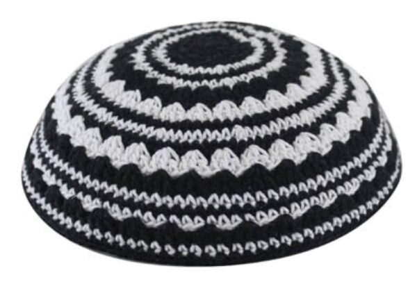 Knitted Kippah 18cm- in Black and White