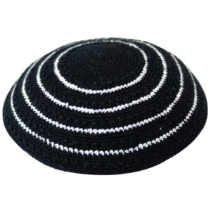 C D.M.C. KIPPAH 15 CM- BLACK WITH WHITE STRIPES