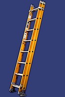 סולם פיברגלס שחיל מקצוענים